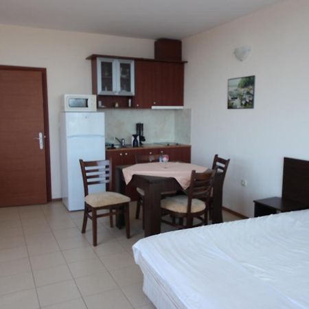 Menada Apartments In ساني بيتش المظهر الخارجي الصورة