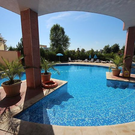 Menada Apartments In ساني بيتش المظهر الخارجي الصورة