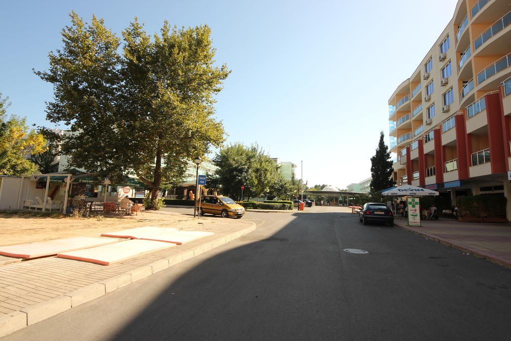 Menada Apartments In ساني بيتش المظهر الخارجي الصورة