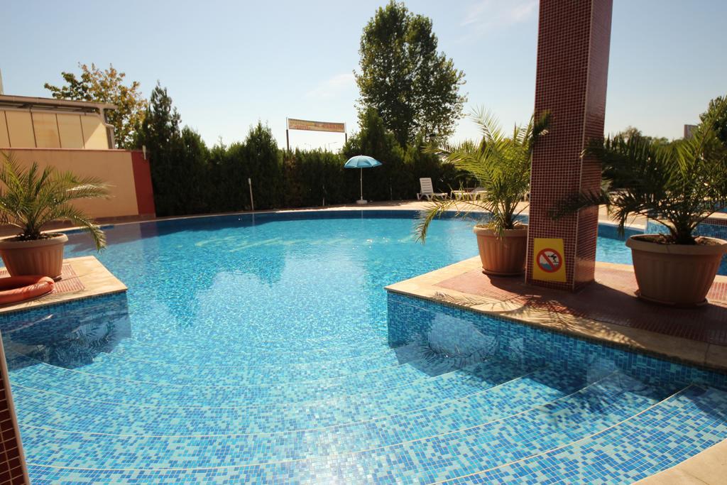 Menada Apartments In ساني بيتش المظهر الخارجي الصورة