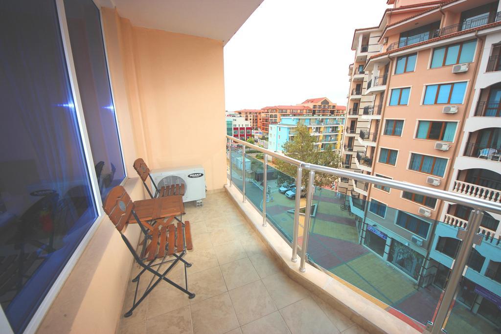 Menada Apartments In ساني بيتش المظهر الخارجي الصورة