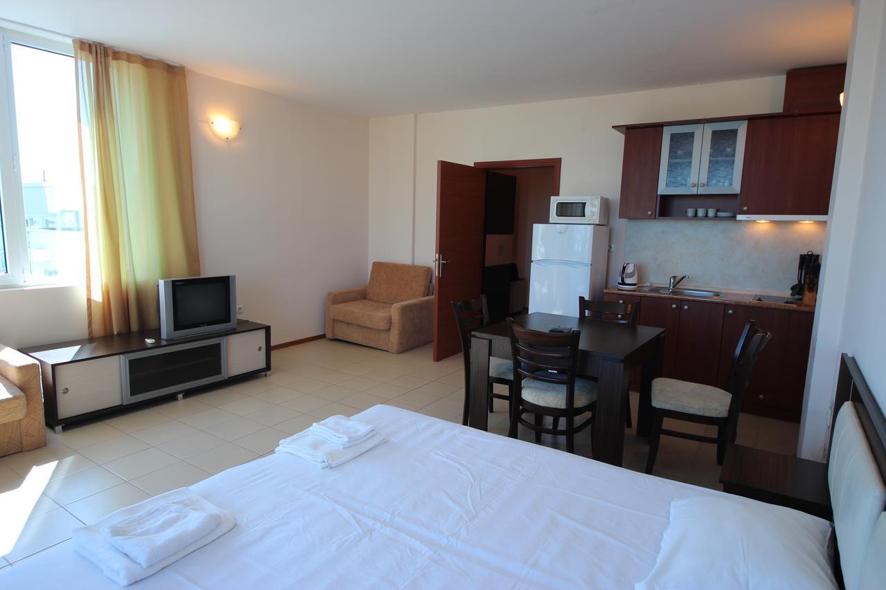 Menada Apartments In ساني بيتش المظهر الخارجي الصورة